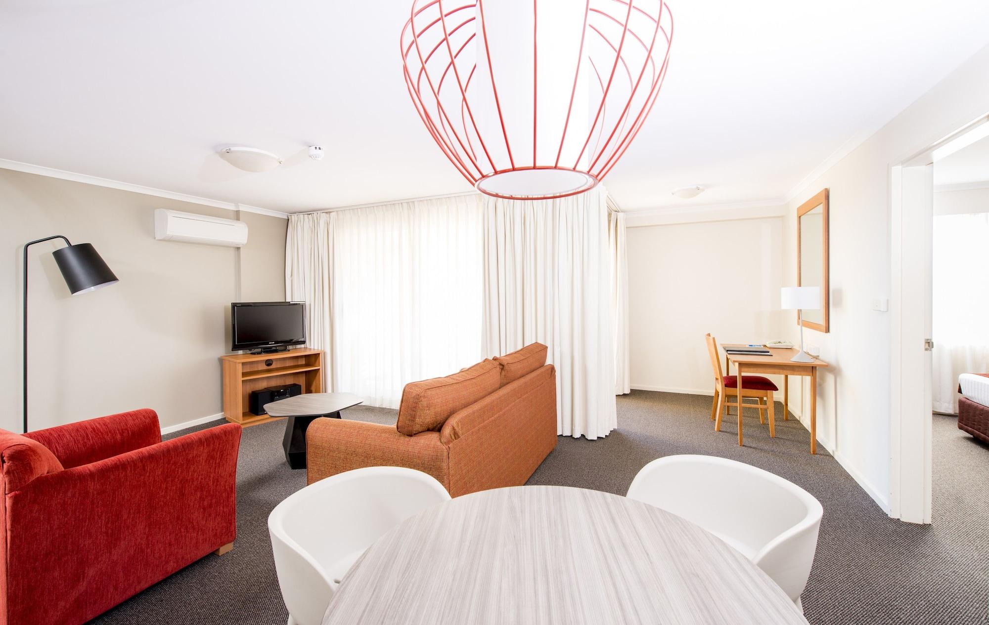 Mantra On Northbourne Apart otel Kanberra Dış mekan fotoğraf