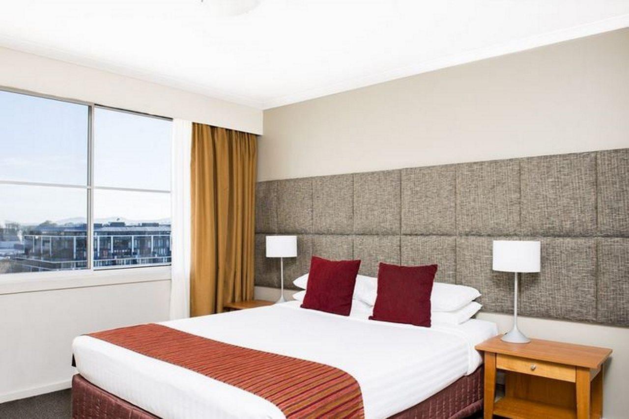Mantra On Northbourne Apart otel Kanberra Dış mekan fotoğraf